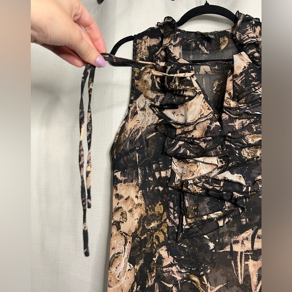 Spense Black and Beige Sheer Sleeveless Blouse - Picture 5 of 9